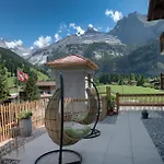 Toni's Alpine Loft & Apartmán