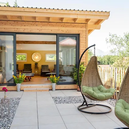 Toni's Alpine Loft &