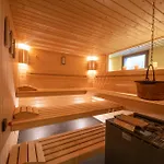 Toni's Alpine Loft * Kandersteg
