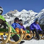 Toni's Alpine Loft & Appartement
